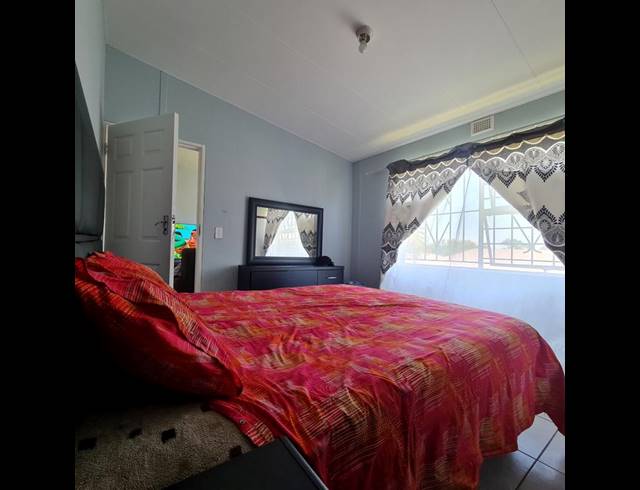 2 BEDROOM TOWNHOUSE FOR SALE IN NATURENA